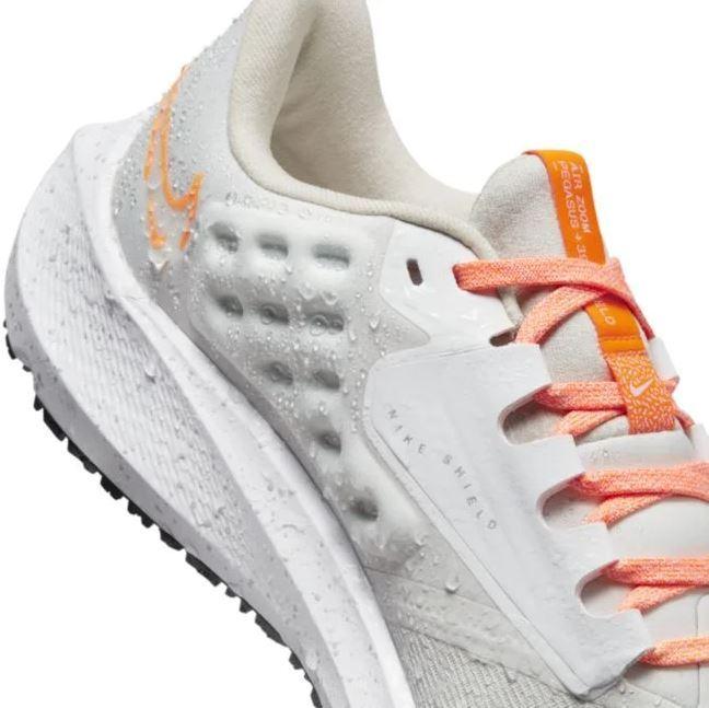 NIB WOMENS NIKE DO7626 004 ZOOM PEGASUS 39 SHEILD SHOES SNEAKERS