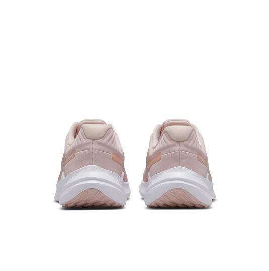 NIB NIKE DD9291 600 WOMEN'S NIKE QUEST 5 BARELY ROSE RUNNING SHOES SNEAKERS $85