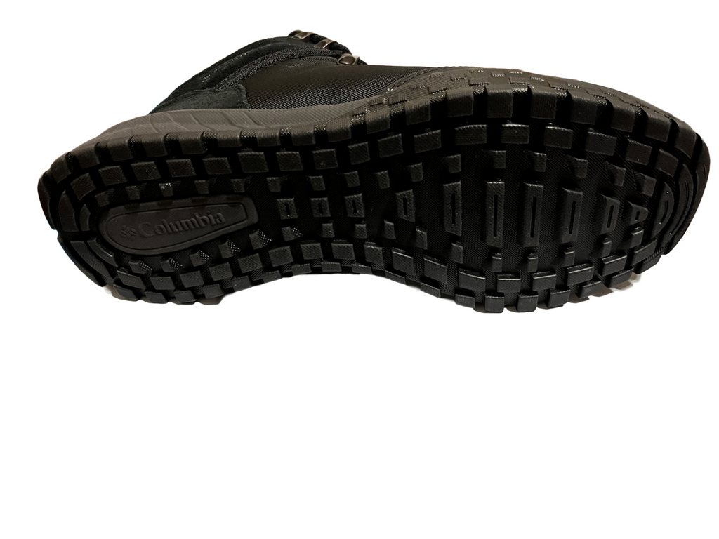 NIB COLUMBIA 2109051-010 MEN'S PINEKNOLL FS MID WATERPROOF BLACK/SHARK BOOT $120