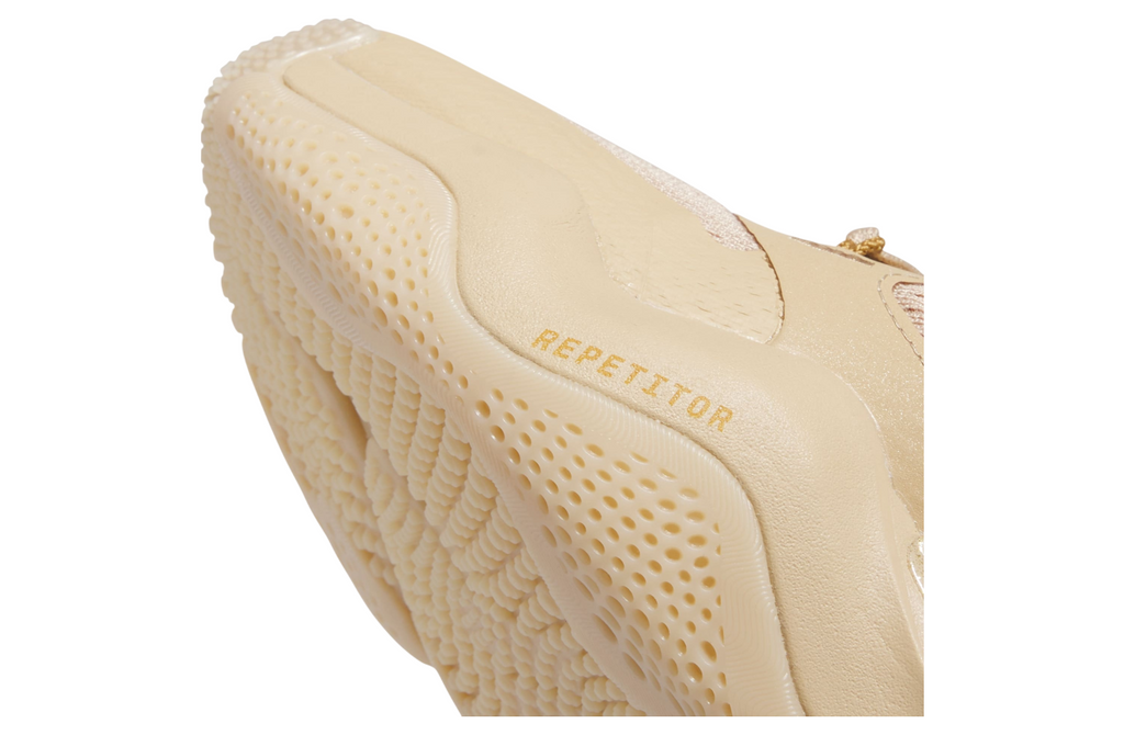 NIB MEN'S ADIDAS IE6552 MAHOMES 2 IMPACT FLX MAGIC BEIGE/BRONZE FOOTBALL SHOES