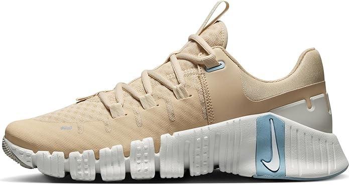 NIB WOMEN'S NIKE DV3950 105 FREE METCON 5 RUNNING SANDDRIFT/WHITE SHOES SNEAKERS