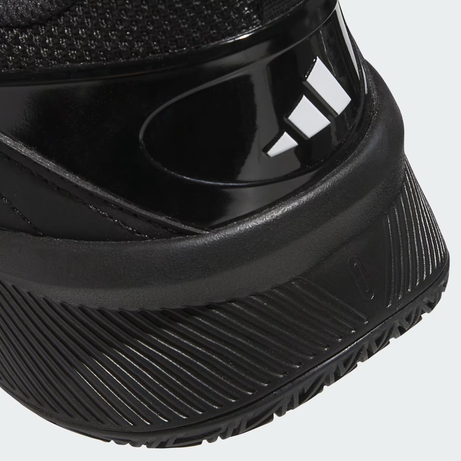 ADIDAS IH8469 DAME CERTIFIED BASKETBALL BLACK/WHITE SHOES SNEAKERS NIB ADULT