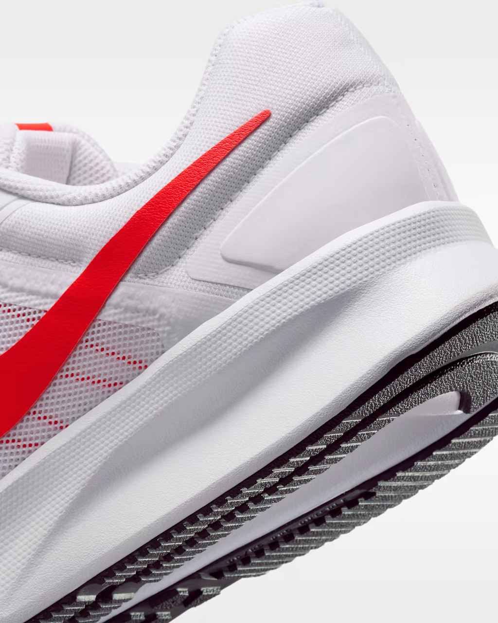 NIKE RUN SWIFT 3 DR2695 109 WHITE/BLACK/CRIMSON RUNNING SHOES SNEAKERS NIB MEN