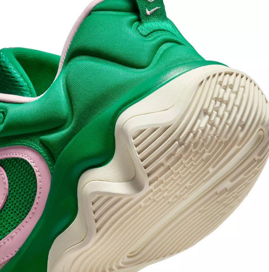 NIB MEN'S NIKE DZ7533 300 GIANNIS IMMORTALITY 3 SHOES GREEN/BEIGE SNEAKERS