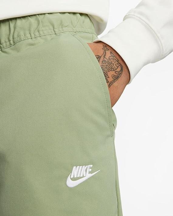 NWT Men's Nike DX0623 386 Sportswear Club Woven Tapered Joggers Oil Green $80