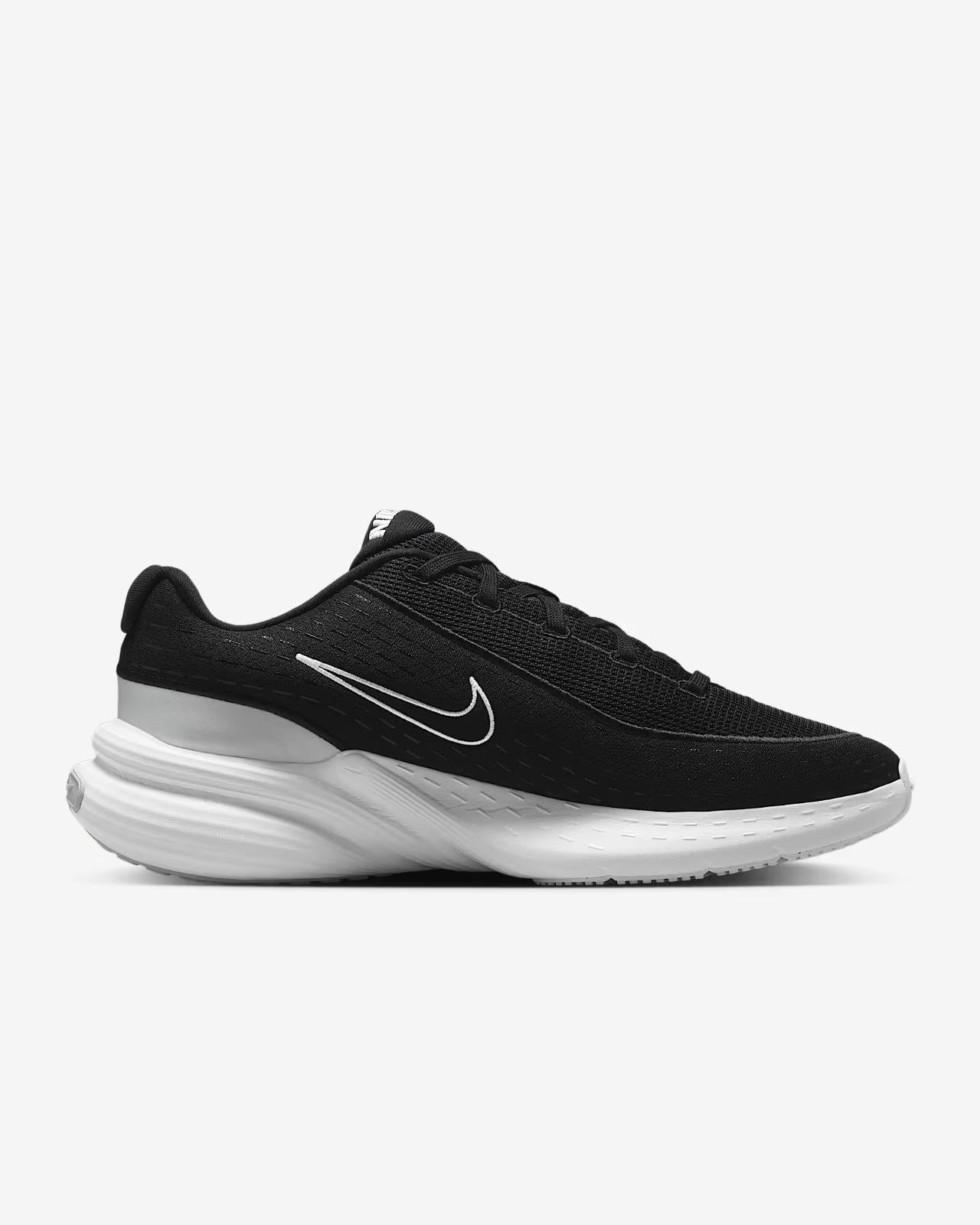 NIB MEN'S NIKE IB2765 002 NIKE UPLIFT SC RUNNING BLACK/WHITE SHOE SNEAKERS