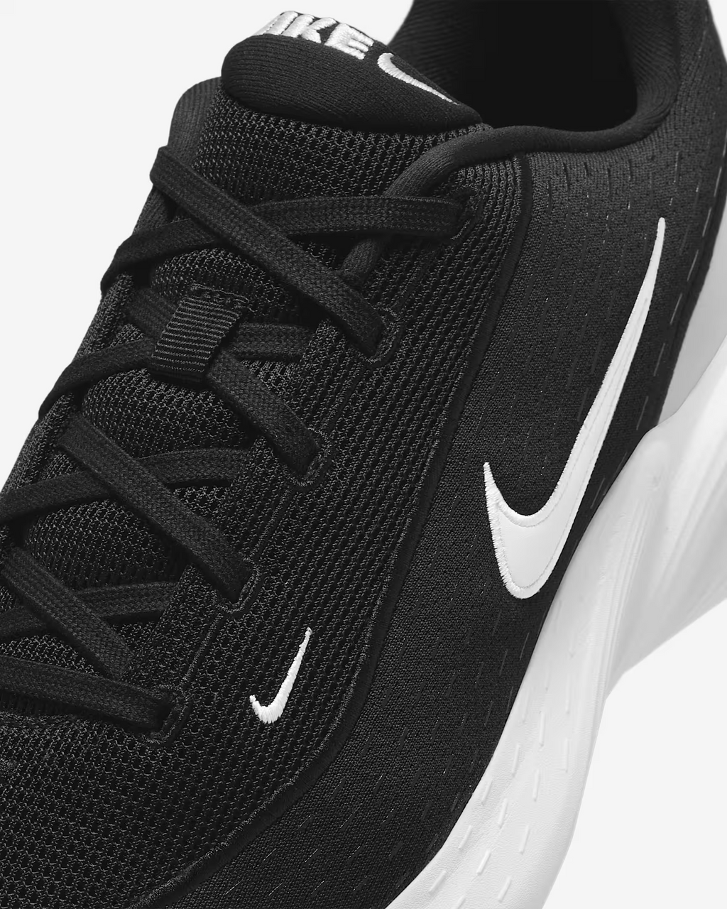 NIB MEN'S NIKE IB2765 002 NIKE UPLIFT SC RUNNING BLACK/WHITE SHOE SNEAKERS