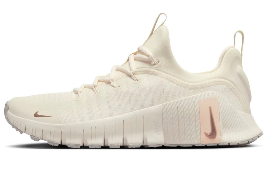 NIB WOMEN NIKE FJ7126 100 FREE METCON 6 RUNNING PALE IVORY/BRONZE SHOES SNEAKERS