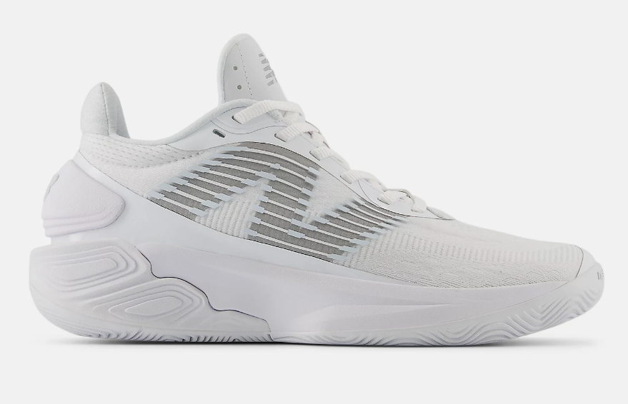 NIB MEN'S NEW BALANCE BB2WYWT5 TWO WXY V5 BASKETBALL WHITE/GREY SHOE SNEAKERS