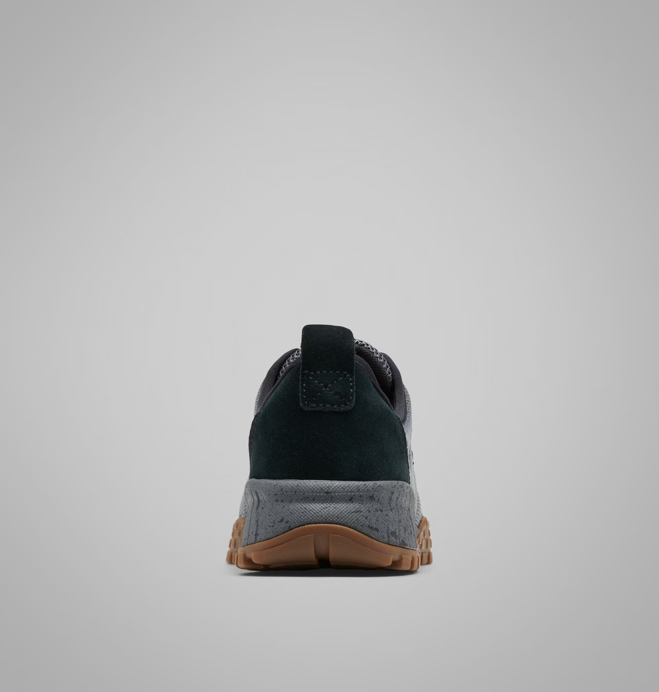 COLUMBIA FAIRBANKS LOW GRAPHITIE/BLACK HIKING SHOES 1826371-054 NIB MEN'S